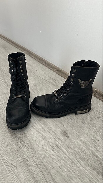 Harley Davidson Deri Bot Colmar