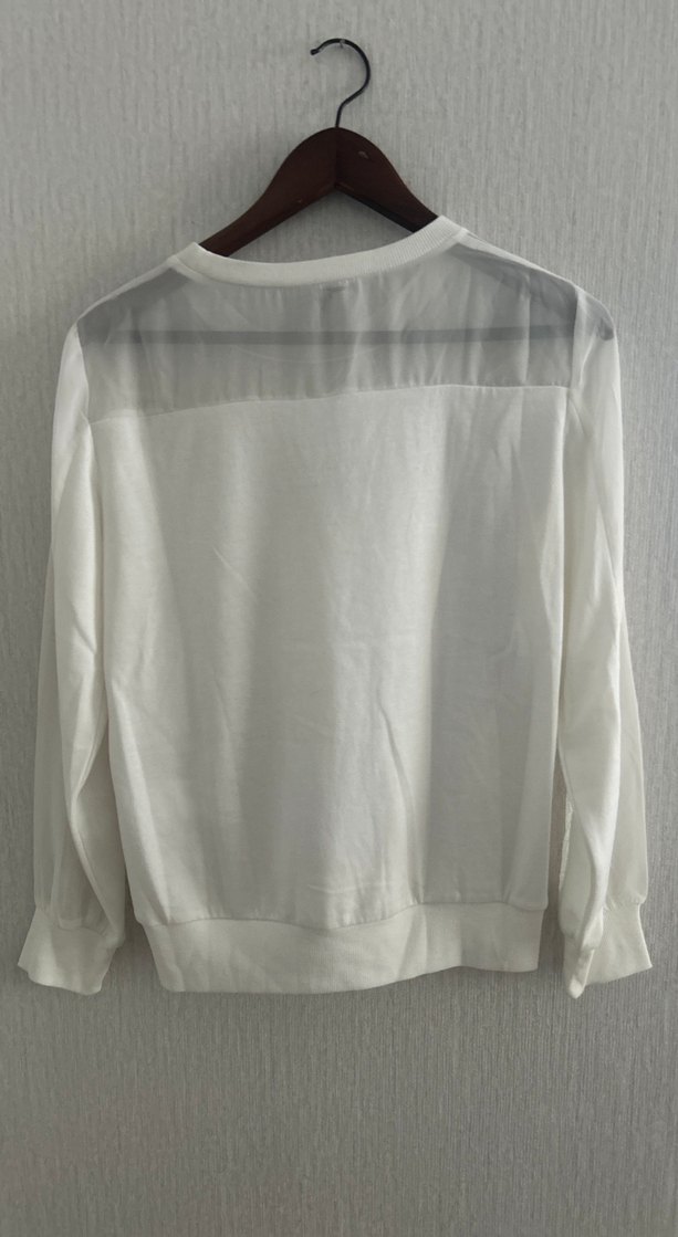 Dantel Detaylı Beyaz Uzun Kollu Bluz - Görsel 4