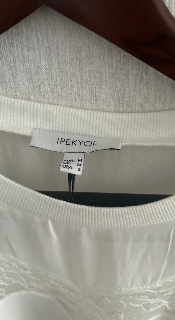 Dantel Detaylı Beyaz Uzun Kollu Bluz - Görsel 2