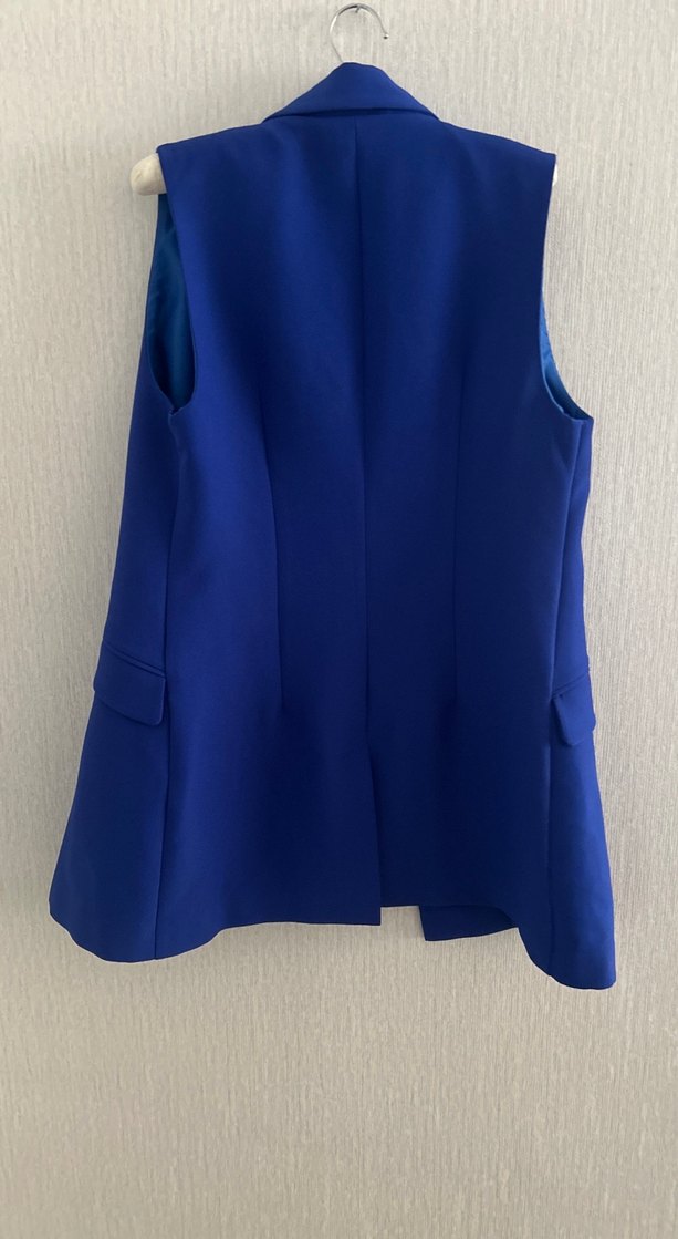 Düğmeli Kolsuz Mavi Midi Blazer - Görsel 3