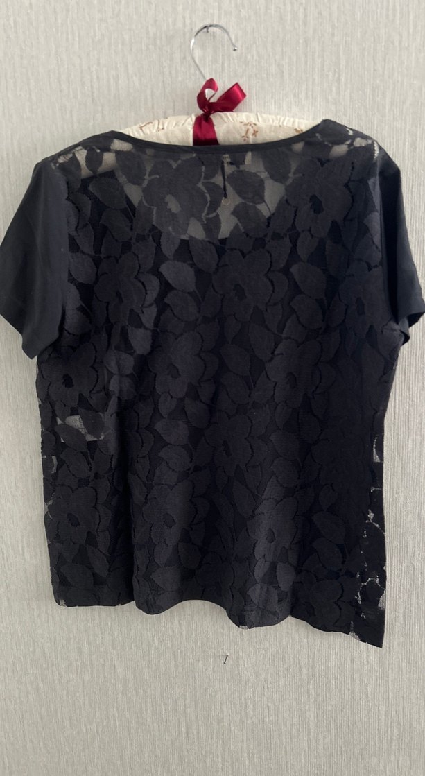 Siyah Dantel Detaylı Kadın Bluz - Görsel 3