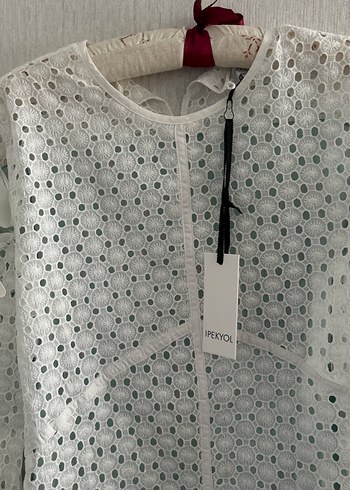 Dantel ve Nakış Detaylı Beyaz Bohem Bluz - Görsel 3