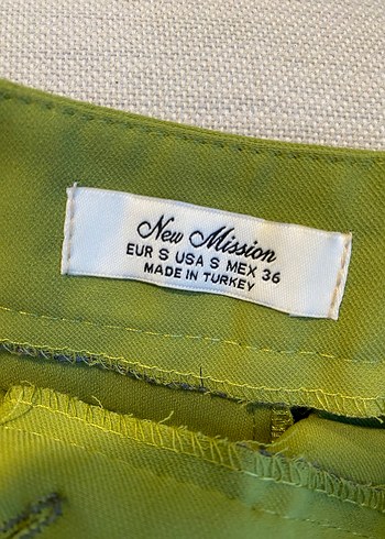 Kadın Yeşil Rahat Kesim Kumaş Pantolon - Görsel 3