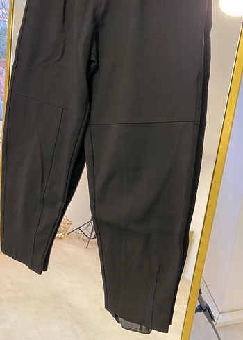 Kadın Siyah Pilili Midi Kumaş Pantolon - Görsel 2