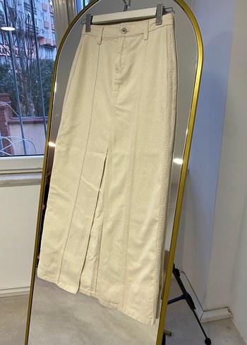 Bej Uzun Piliseli Kadın Etek - Görsel 2