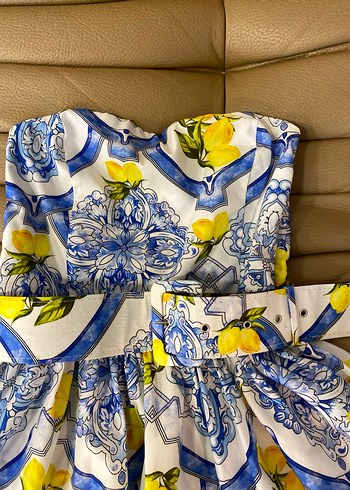 Sarı Desenli Straplez Uzun Elbise - Görsel 2