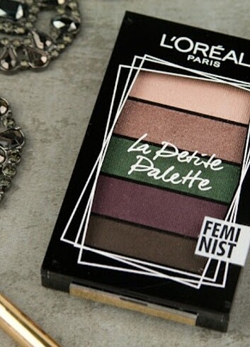  Beden LOREAL PARIS La Petite Palette