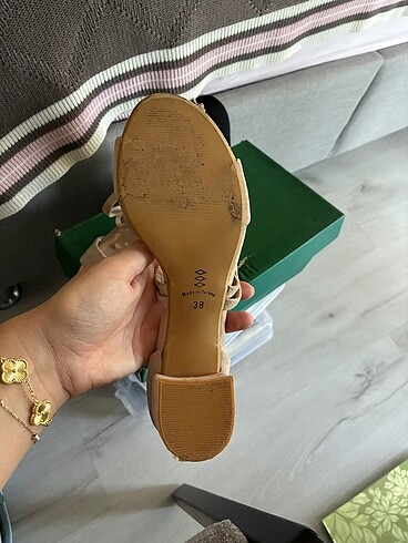 38 Beden ten rengi Renk Shop&shoes topuklu ayakkabı