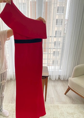 Kırmızı Drapeli Uzun Abiye Elbise - Görsel 2