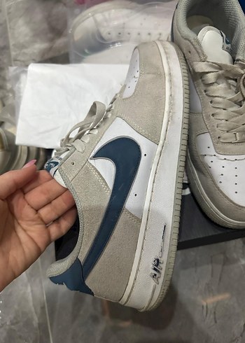 Gri Beyaz Nike Spor Ayakkabı - Görsel 2