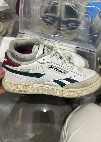 Reebok 42.5