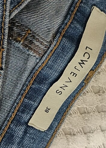 LC Waikiki jeans