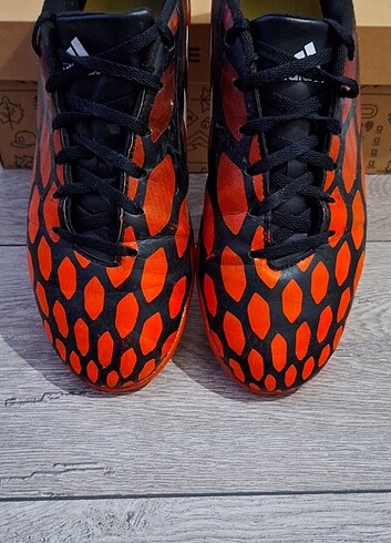 Adidas Halısaha Ayakkabısı