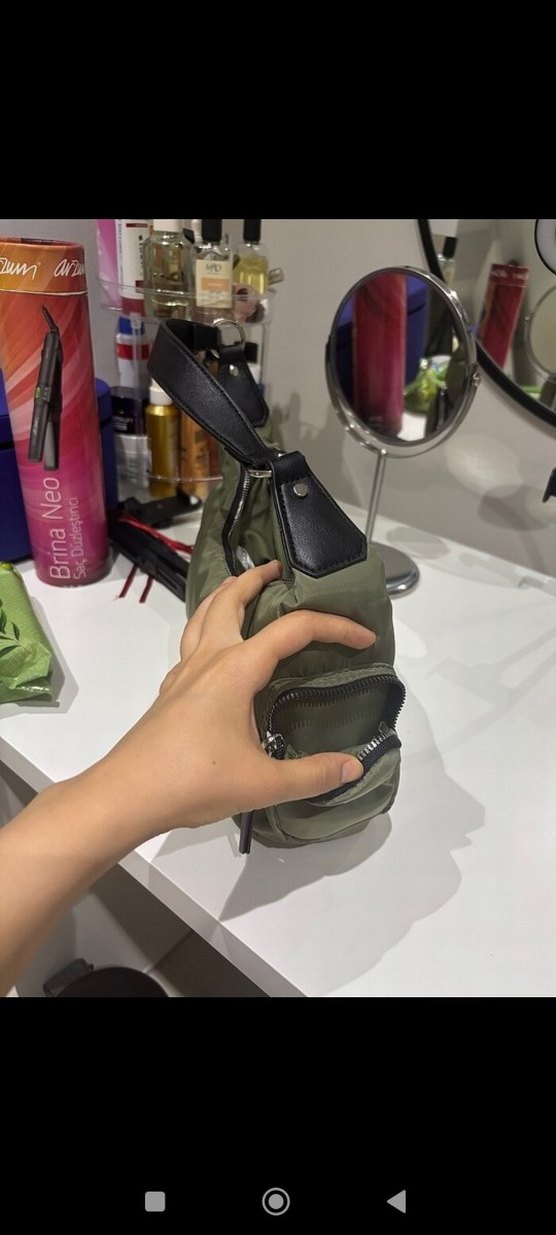 Gri Fermuarlı Kadın Spor Çanta - Görsel 3