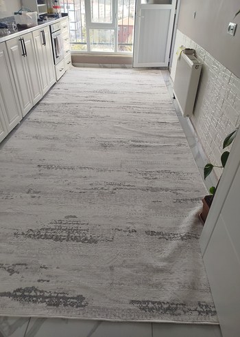 Gri Çağdaş Desensiz Halı - Görsel 3