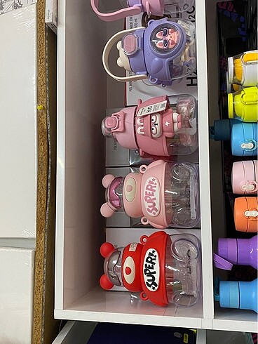 Lisanslı kırılmaz plastik figürlü suluk