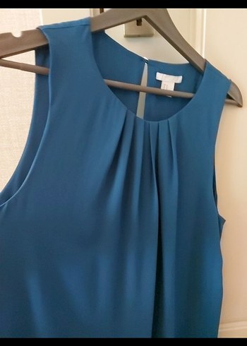 Mavi Dökümlü Kolsuz Elbise - Görsel 2