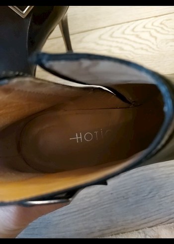 Siyah Deri Tokalı Stiletto Topuklu Kadın Bot - Görsel 3