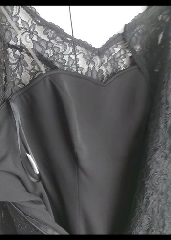 Dantel Detaylı Siyah Midi Elbise - Görsel 5