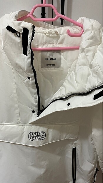 Pull and Bear Pull&Bear kanguru mont