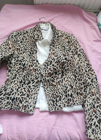 xl Beden çeşitli Renk Leopar crop ceket