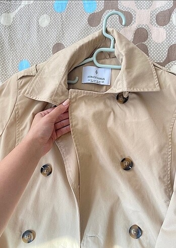 m Beden ten rengi Renk stradivarius trençkot