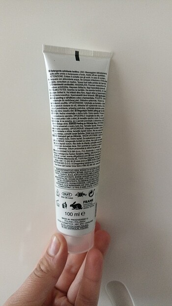 Yüz temizleme Jeli detaylı görsel inceleyebilirsiniz  - Görsel 4