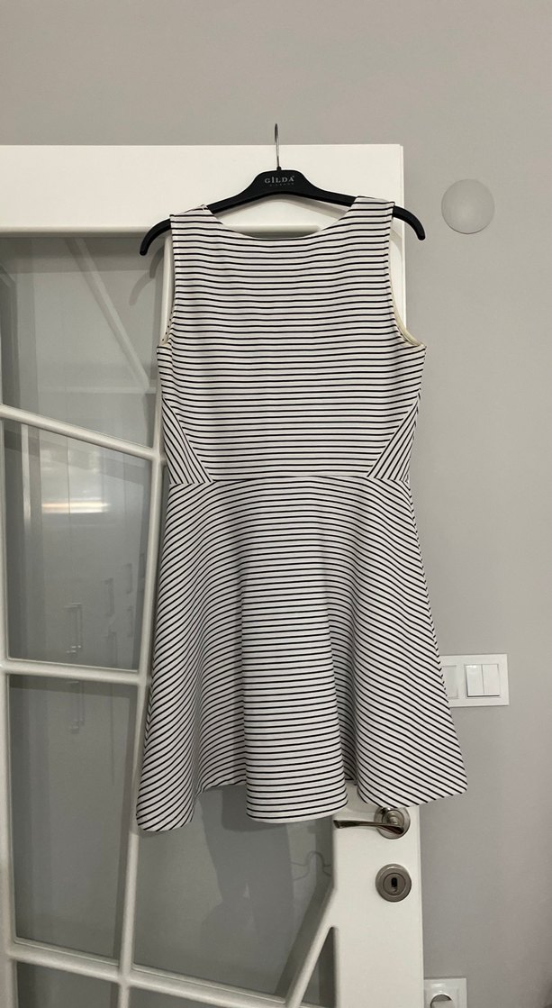 Çizgili Pilili Midi Kolsuz Elbise - Görsel 4