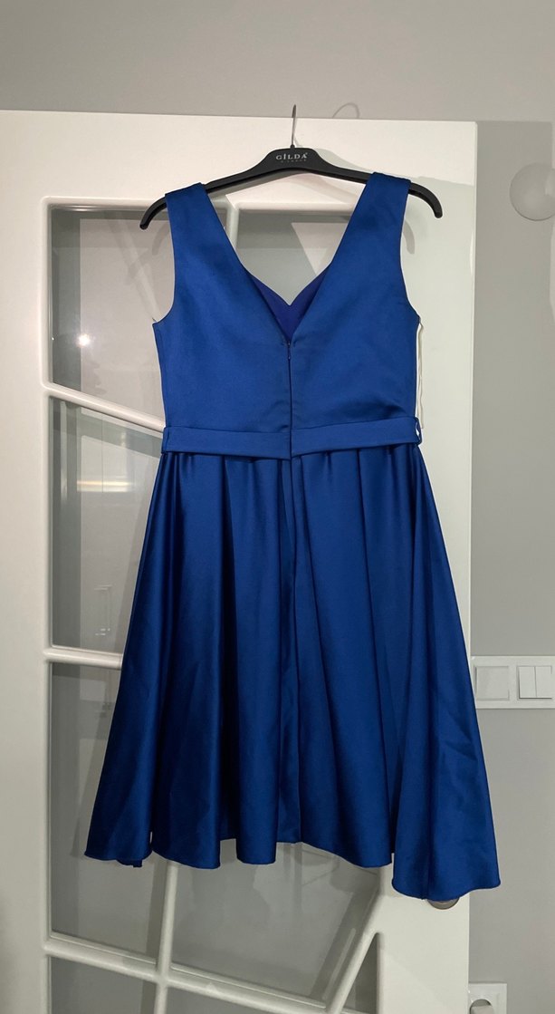 Kemer Detaylı Lacivert V Yakalı Midi Elbise - Görsel 4