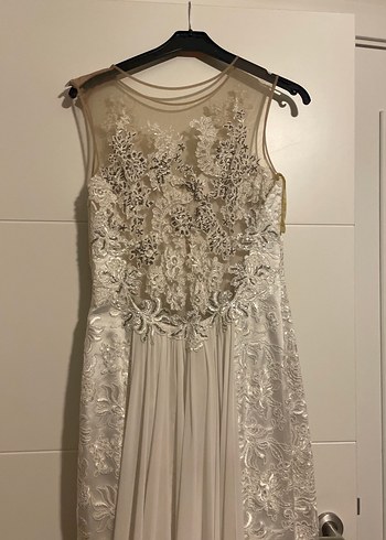 V Yaka Dantelli Uzun Denizkızı Gelinlik - Görsel 5