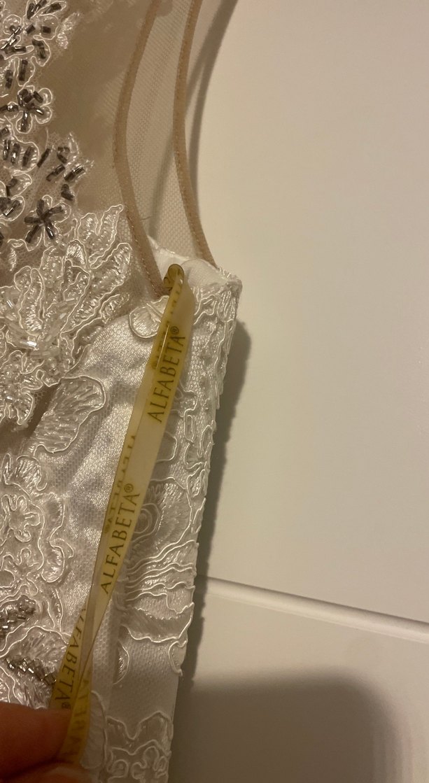 V Yaka Dantelli Uzun Denizkızı Gelinlik - Görsel 4