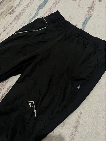Helly Hansen Swedemount Windstopper 44 Beden
