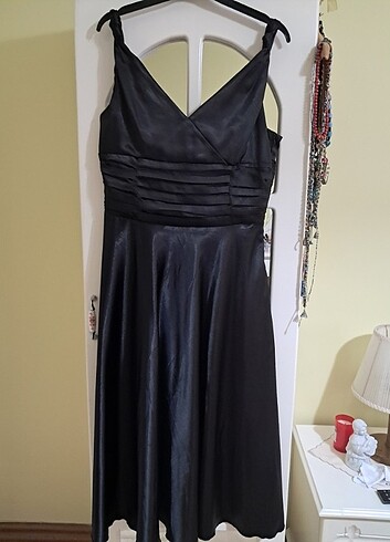 Saten elbise - Görsel 2