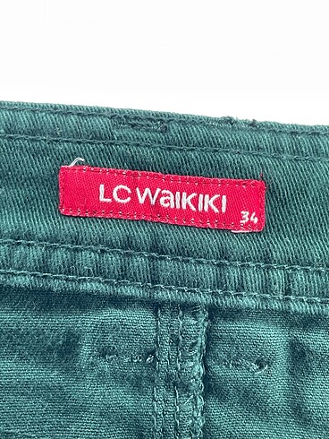 34 Beden yeşil Renk LC Waikiki Mini Etek %70 İndirimli.