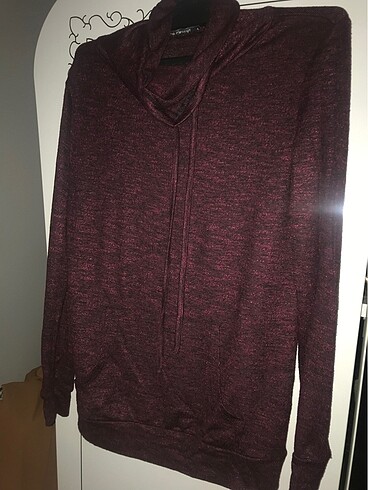 Kapşonlu sweatshirt