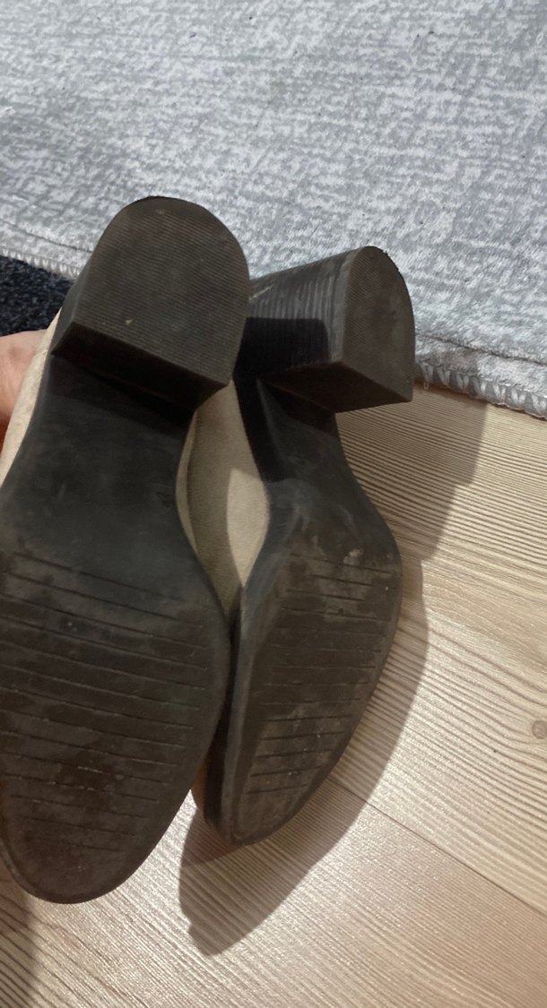 Bej Süet Kadın Topuklu Bot - Görsel 3