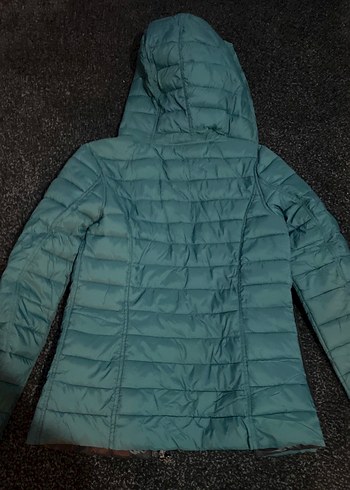 Yeşil Kapüşonlu Kadın Kış Montu - Görsel 3