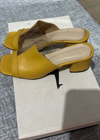 Sarı Kadın Topuklu Terlik - Görsel 2