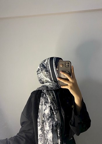 Siyah Drapeli Kadın Street Wear Şal
