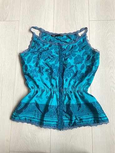 Batik askılı bluz
