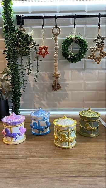English Home Atlı karınca mumluk