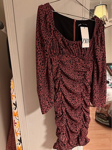 zara leopar elbise