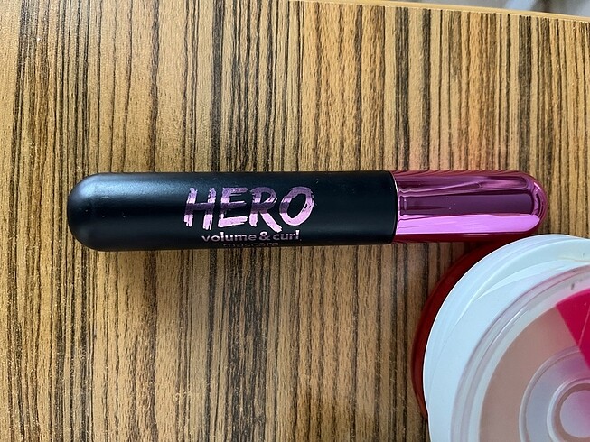 flormar hero maskara