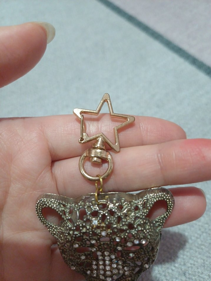 Payetli Altın Renk Leopar Anahtarlık / Çanta Charmı - Görsel 4