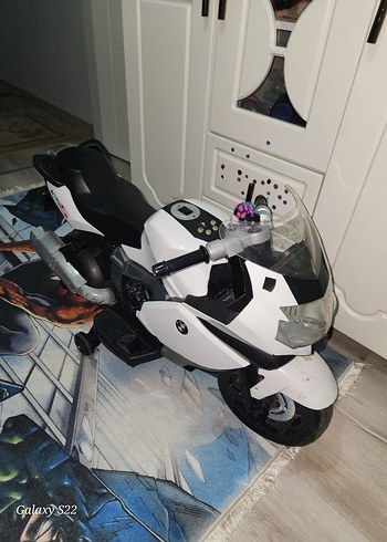 Beyaz Elektrikli Çocuk Motosikleti