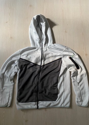 NİKE TECH FLEECE