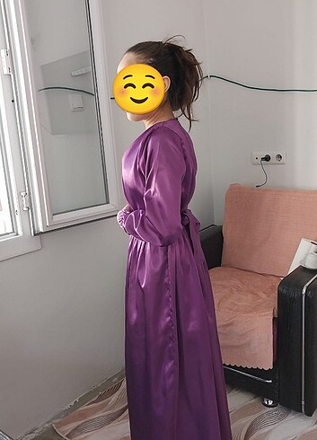 Saten elbise