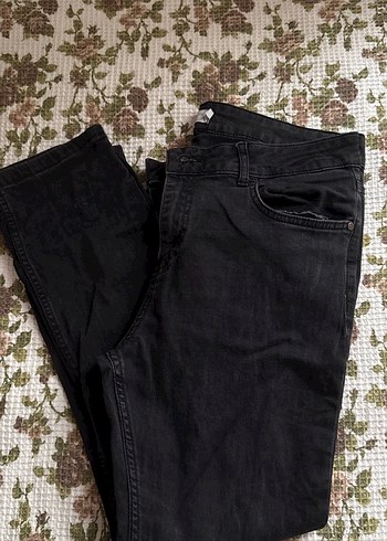 Siyah Regular Fit Kadın Denim Pantolon