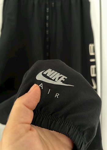 Nike m