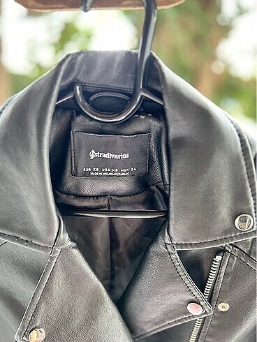 xs Beden siyah Renk Stradivarius deri ceket